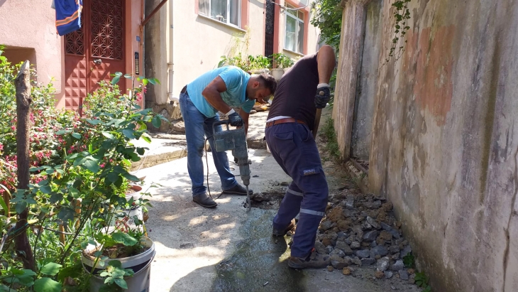 KANALİZASYON ARIZALARINI GİDERMEYE DEVAM EDİYORUZ