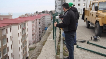 Sahada Çalışmalarımız Devam Ediyor.