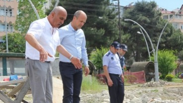 Barabut Mevkii'nde yıkılan duvar ve büz'ün çalışmaları